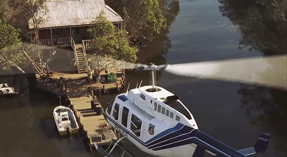 ネバー・サレンダー 肉弾凶器の画像