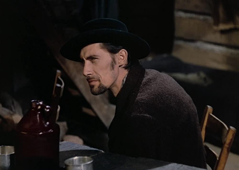 「地獄への道」ジョン・キャラダインの画像