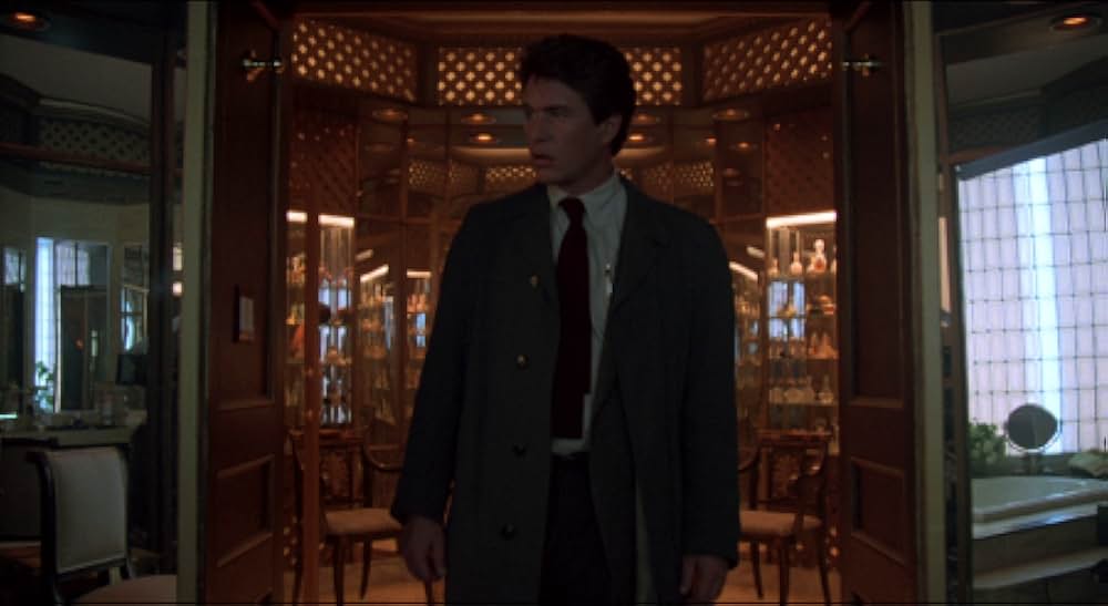 「誰かに見られてる」の画像