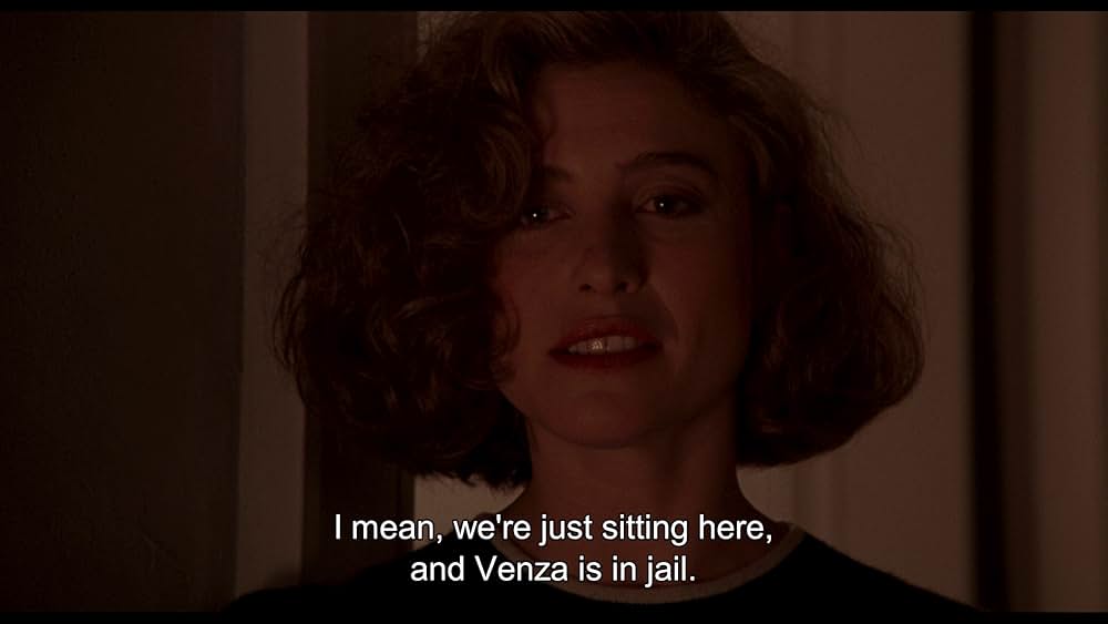 「誰かに見られてる」の画像