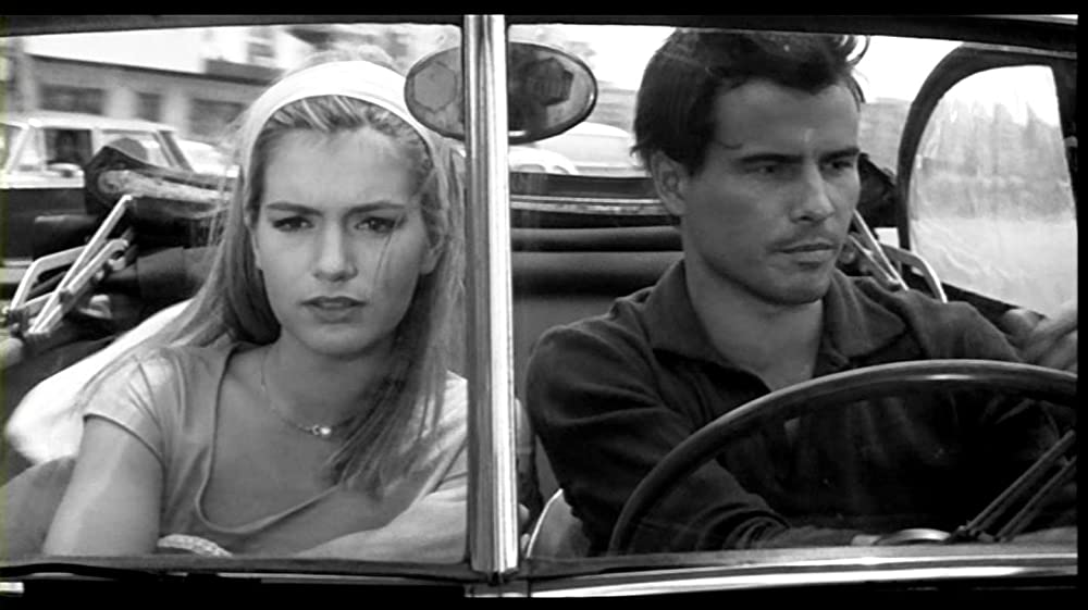 禁じられた抱擁の画像