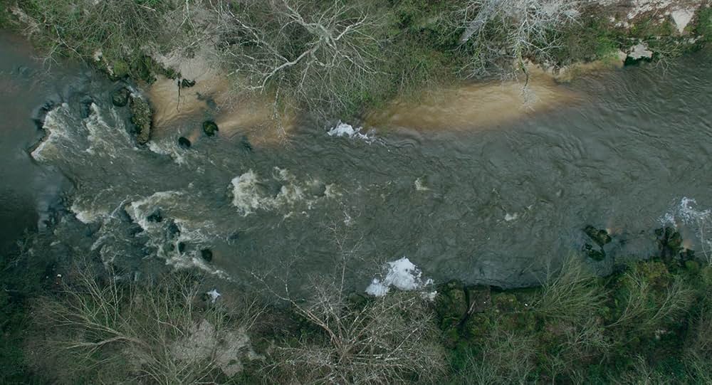 底知れぬ愛の闇の画像