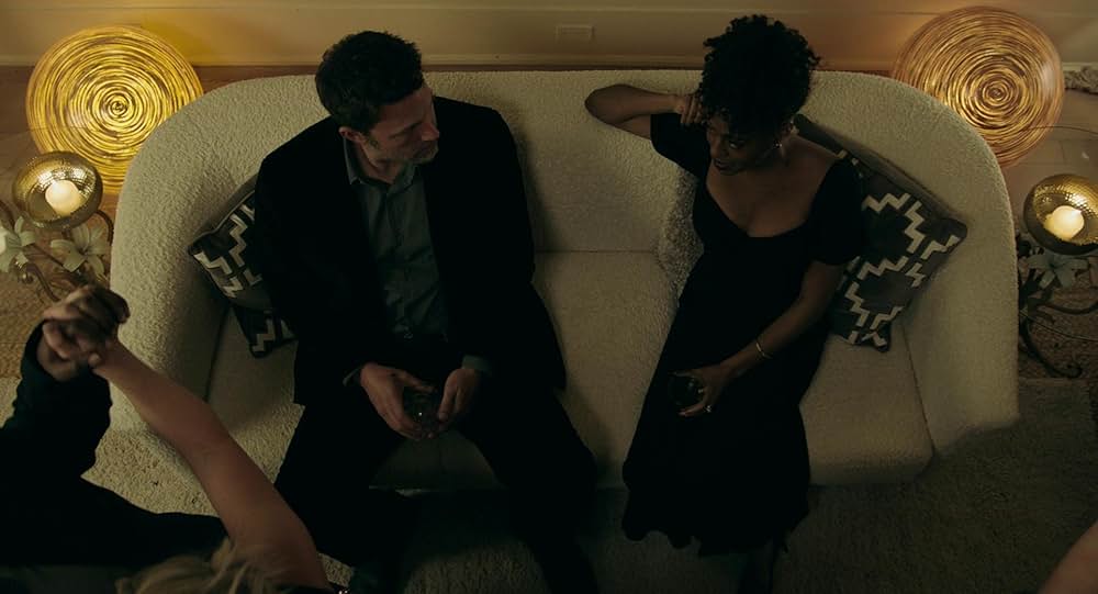 底知れぬ愛の闇の画像