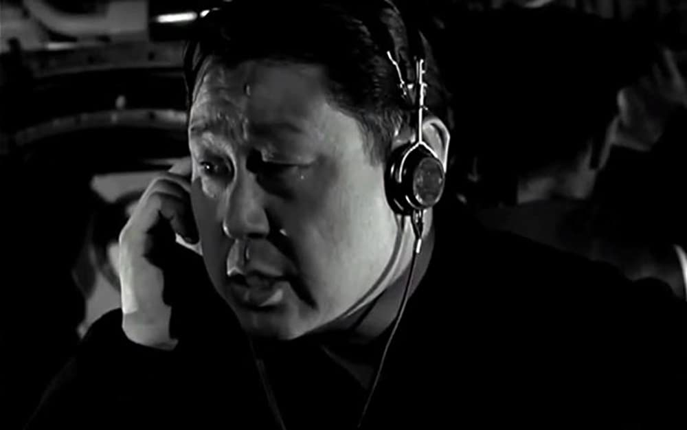 勝利への潜航の画像