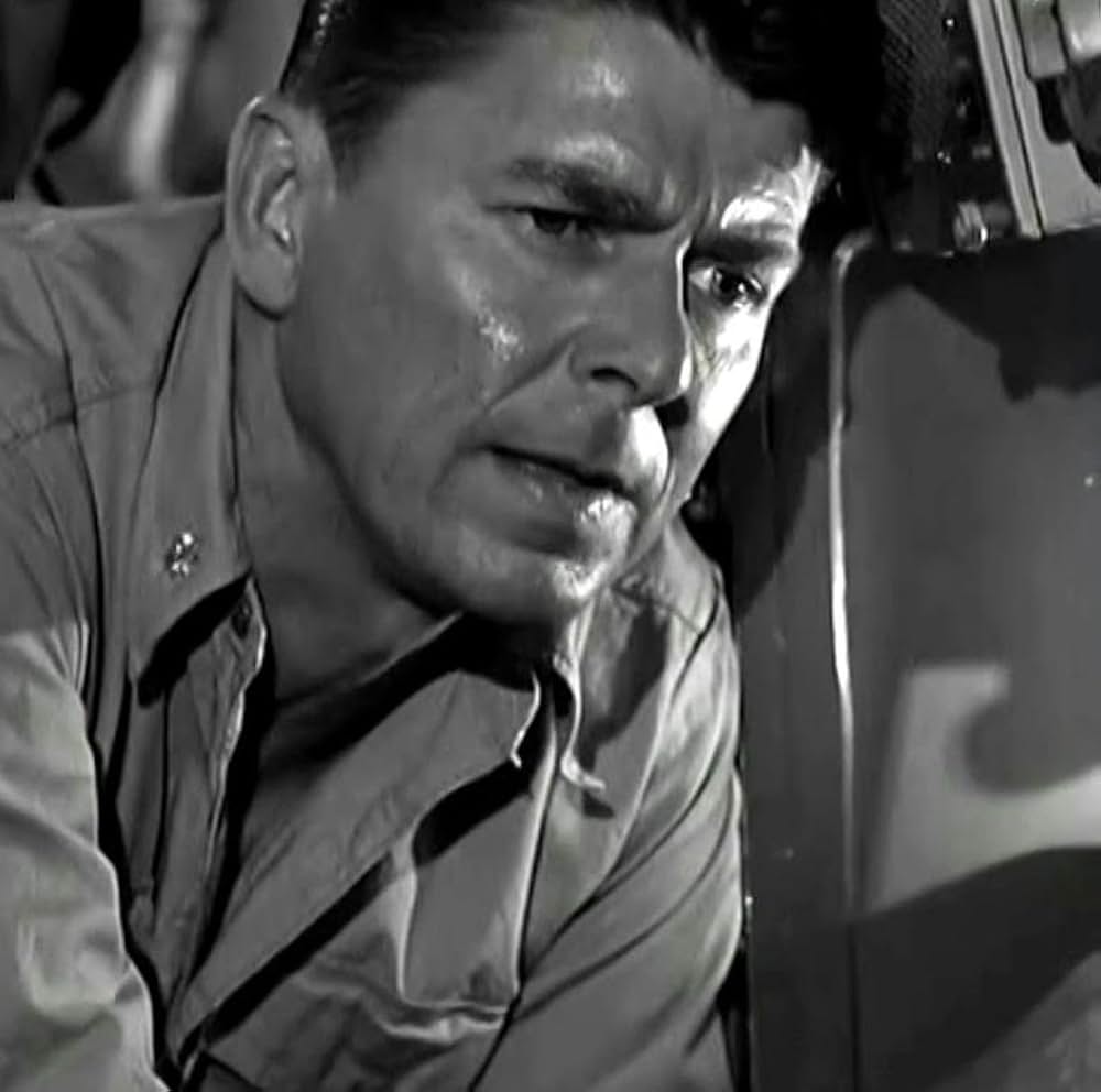 勝利への潜航の画像