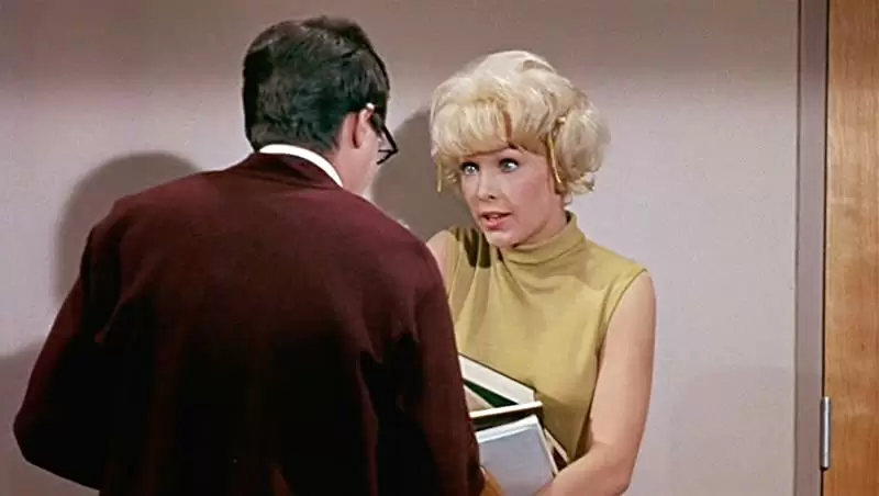 底抜け大学教授の画像