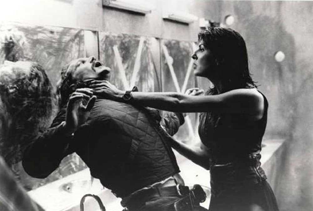 「スナイパー／狙撃」ジーナ・ベルマン & クリス・ハイヤーダルの画像