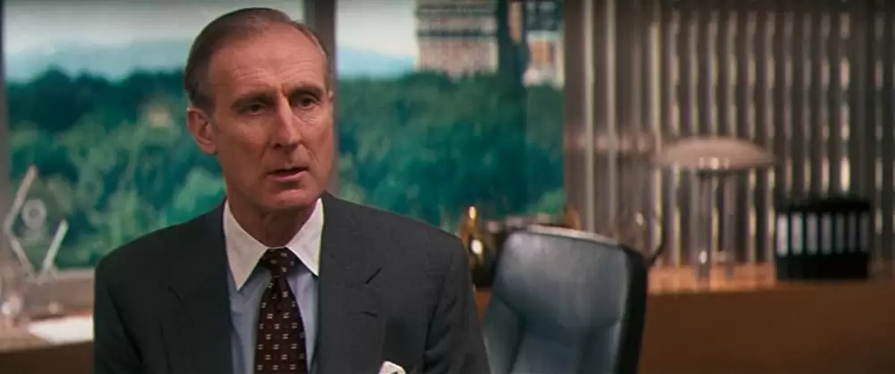 「イレイザー」ジェームズ・クロムウェルの画像