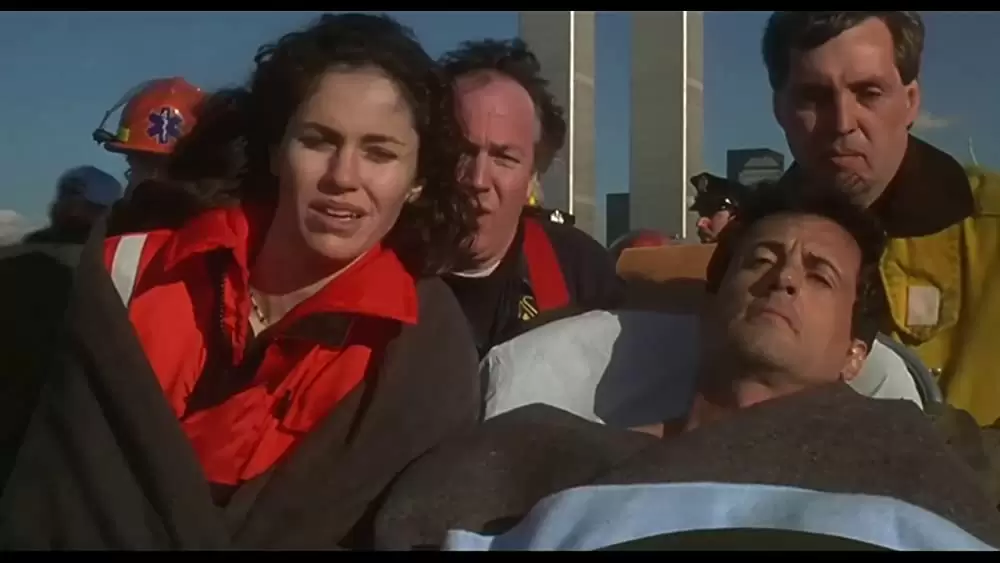 「デイライト」シルベスター・スタローン & エイミー・ブレネマンの画像