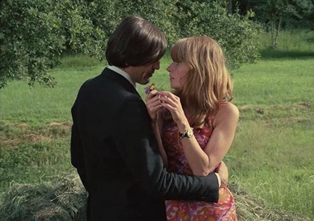 コレクションする女の画像