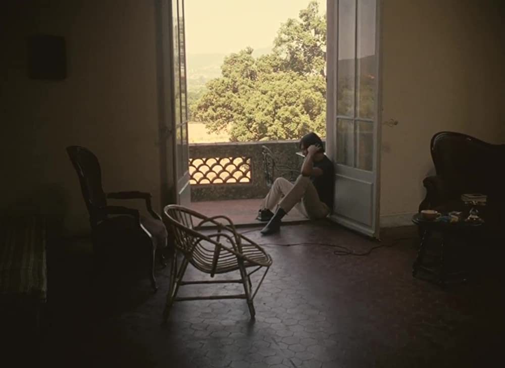 コレクションする女の画像