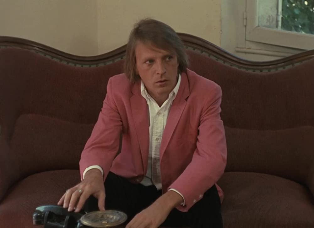 コレクションする女の画像