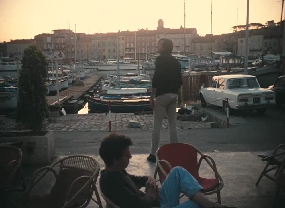 コレクションする女の画像