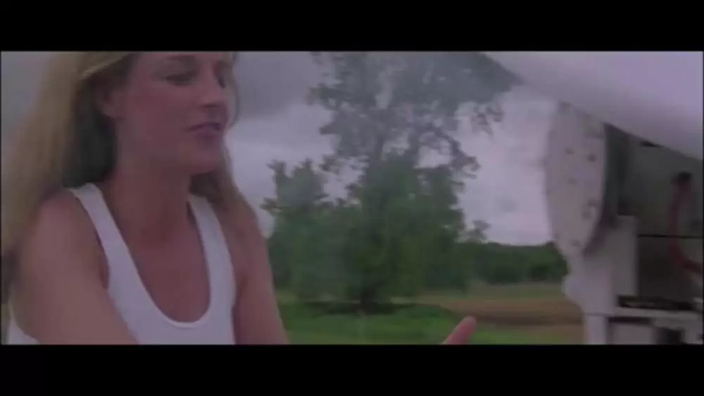 ツイスターの画像