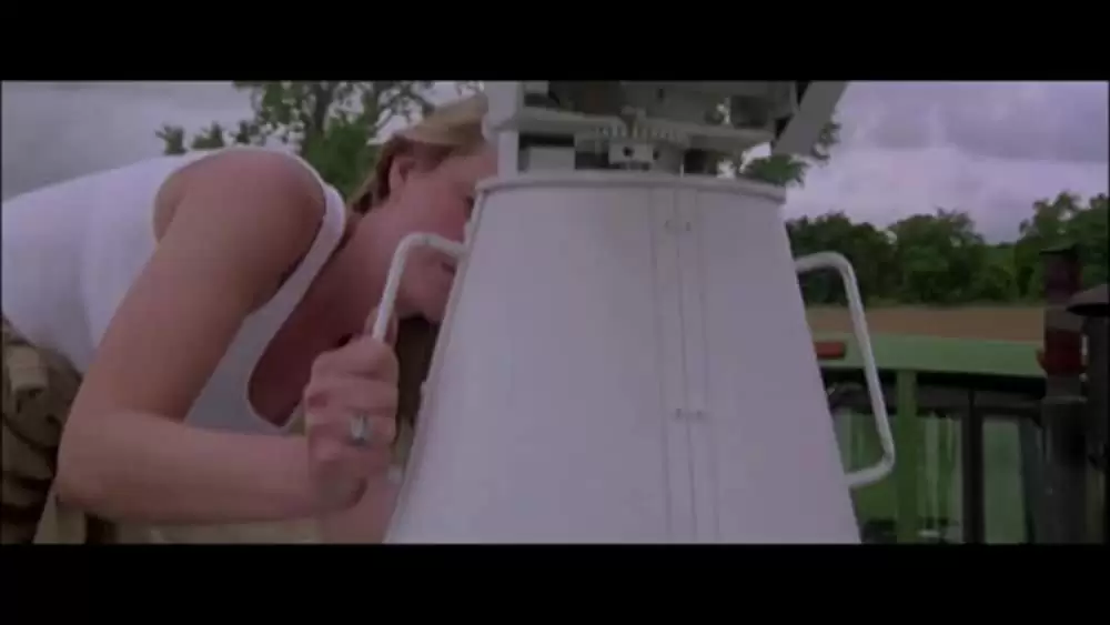 ツイスターの画像