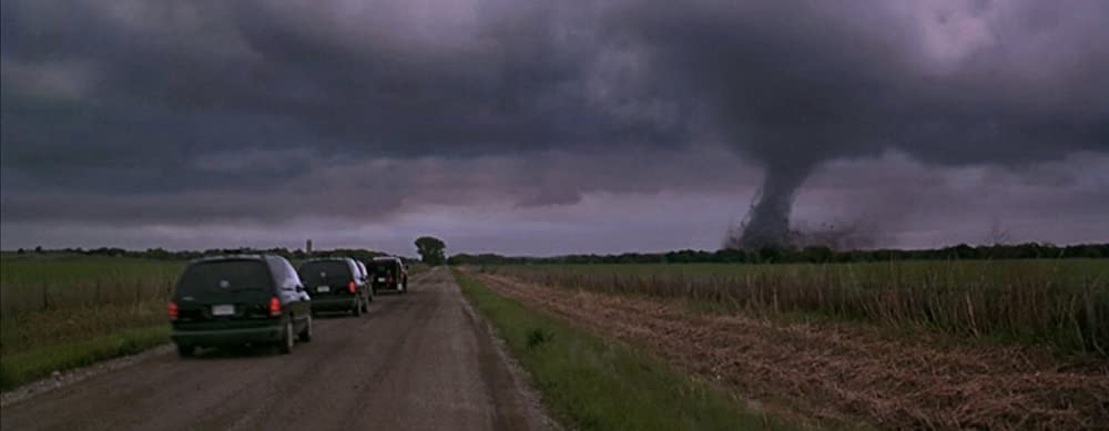 ツイスターの画像