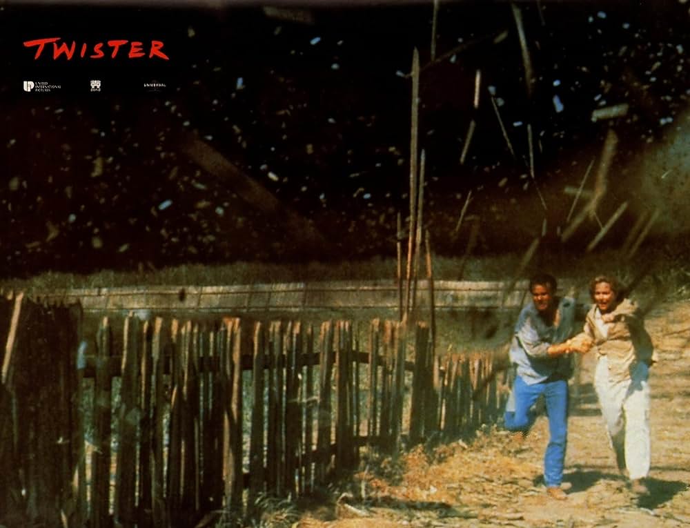 「ツイスター」の画像