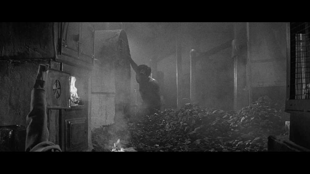 暗黒街の美女の画像