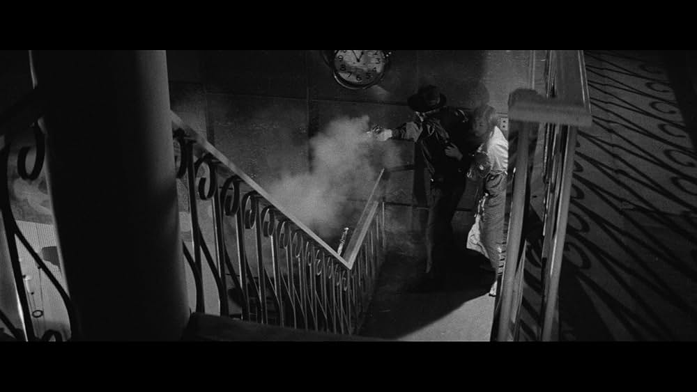 暗黒街の美女の画像