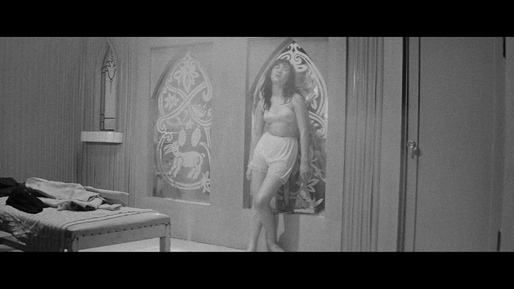 暗黒街の美女の画像