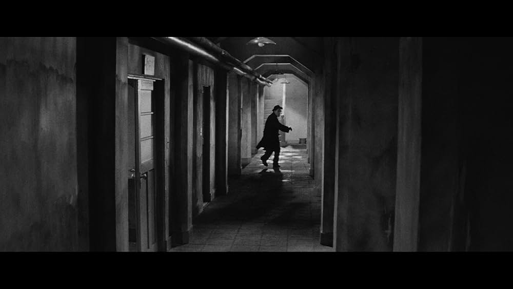 暗黒街の美女の画像