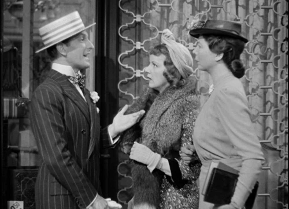 桃色の店／街角 桃色の店の画像