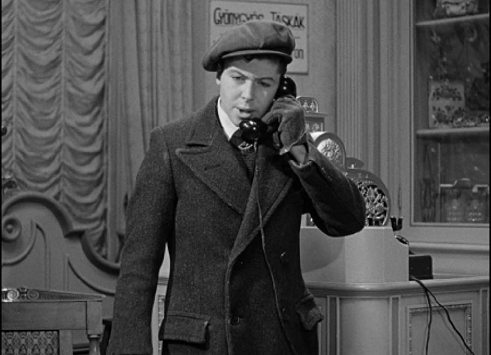 桃色の店／街角 桃色の店の画像