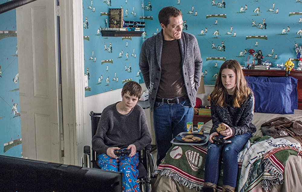 ユージュアル・ネイバー／マッド・マザー 生贄の少年の画像