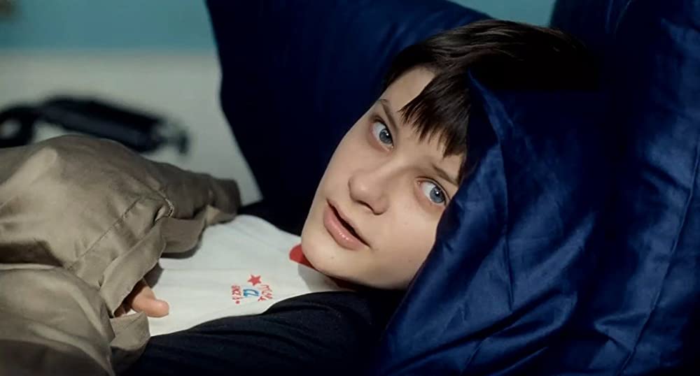 ユージュアル・ネイバー／マッド・マザー 生贄の少年の画像