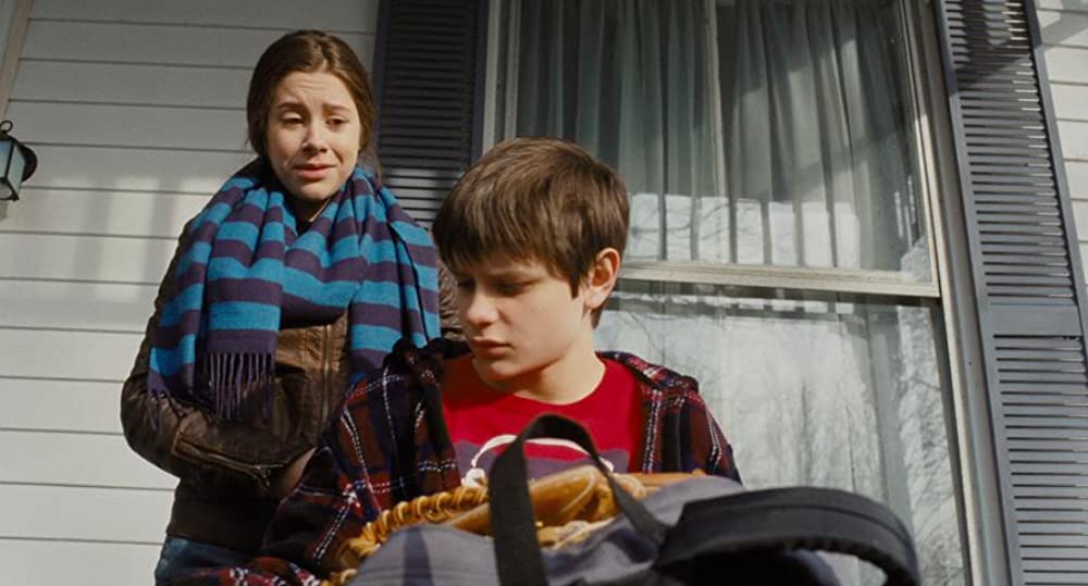 「ユージュアル・ネイバー／マッド・マザー 生贄の少年」チャーリー・ターハン & ナターシャ・カリスの画像