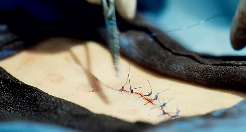 ユージュアル・ネイバー／マッド・マザー 生贄の少年の画像