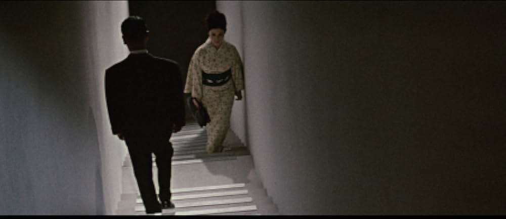 しとやかな獣の画像