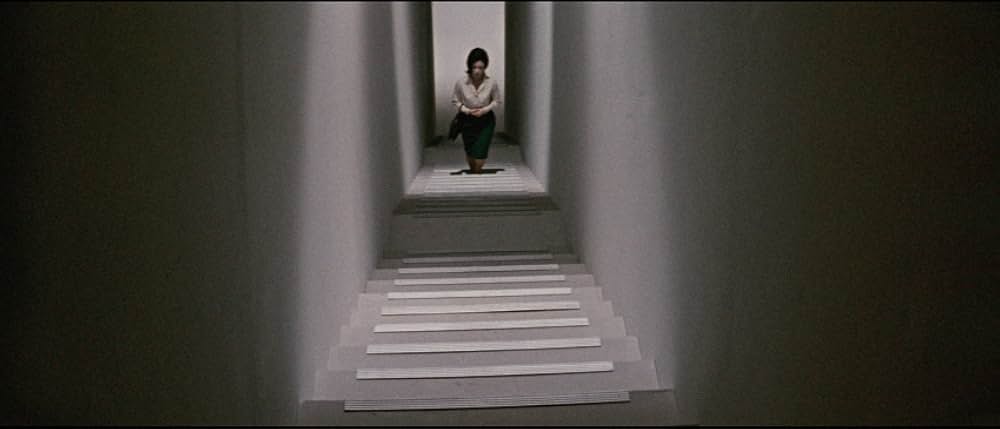 しとやかな獣の画像