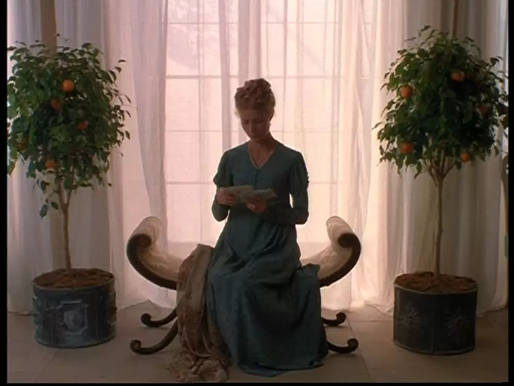 「Emma エマ」グウィネス・パルトロウの画像