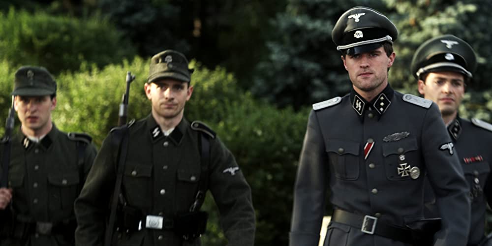 ウォーキング・ウィズ・エネミー ／ ナチスになりすました男の画像