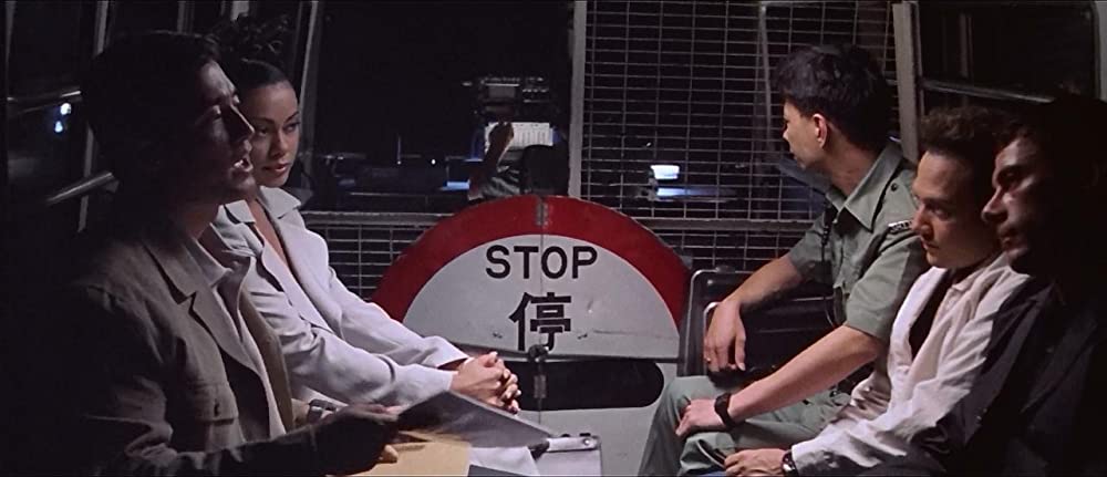 ノック・オフの画像