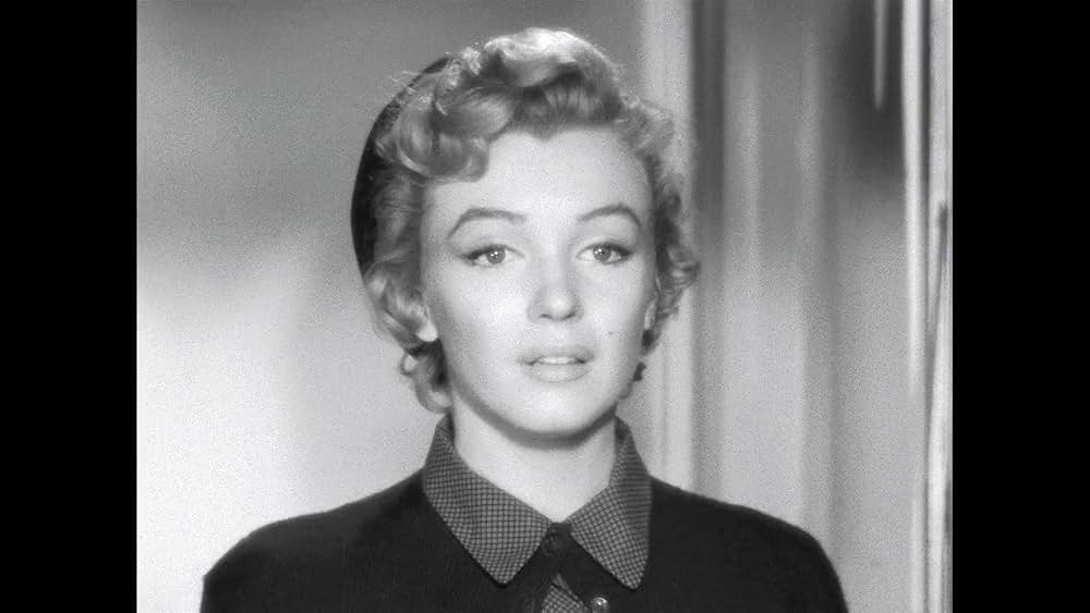 ノックは無用の画像