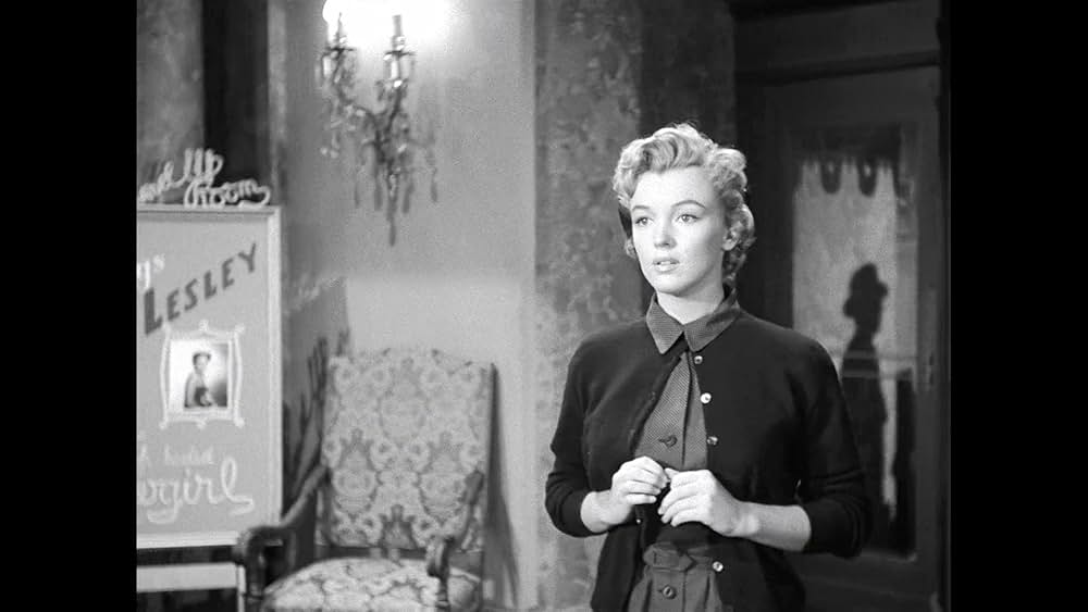 ノックは無用の画像