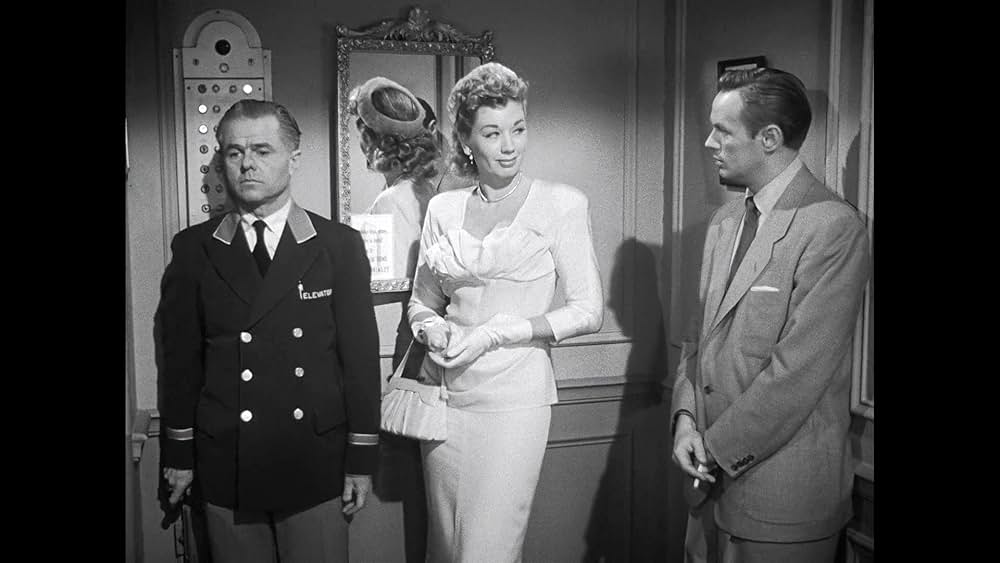 ノックは無用の画像