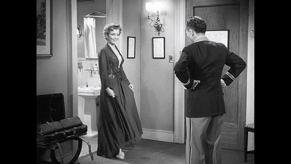 ノックは無用の画像