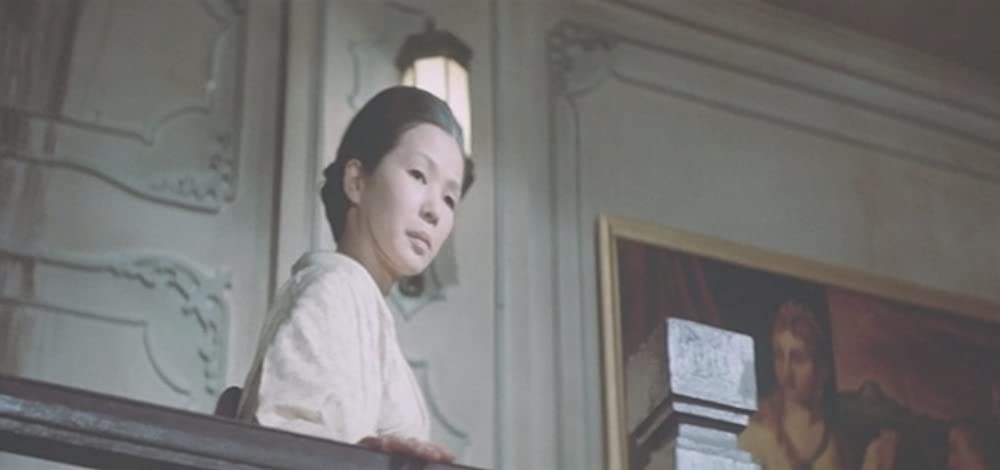 幽霊屋敷の恐怖 血を吸う人形の画像