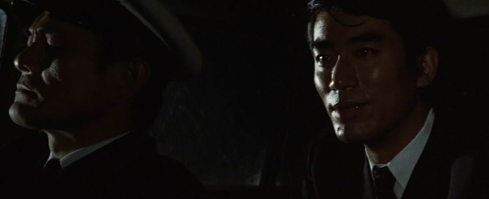 幽霊屋敷の恐怖 血を吸う人形の画像