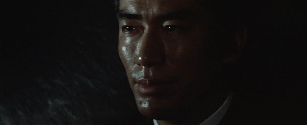 幽霊屋敷の恐怖 血を吸う人形の画像