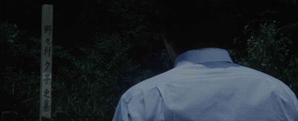 幽霊屋敷の恐怖 血を吸う人形の画像