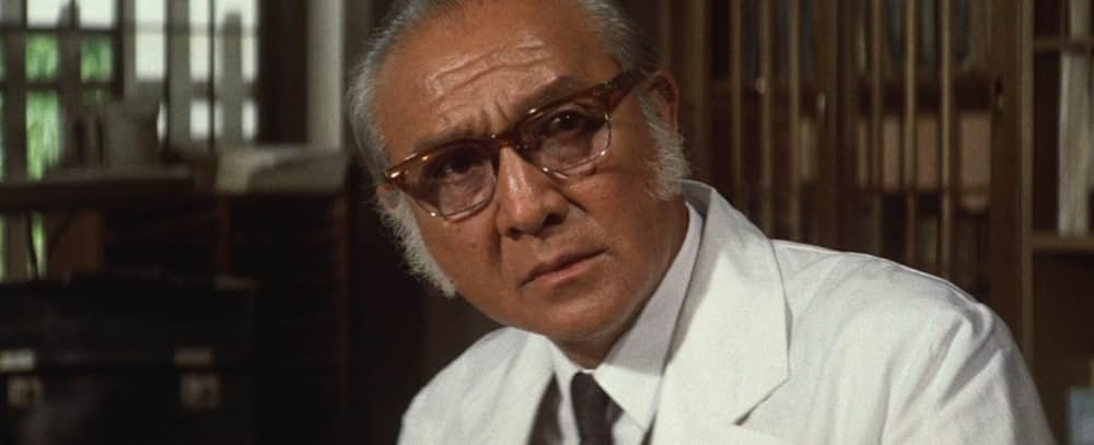 幽霊屋敷の恐怖 血を吸う人形の画像