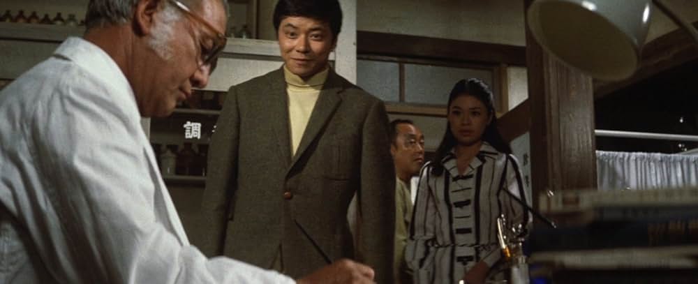 幽霊屋敷の恐怖 血を吸う人形の画像