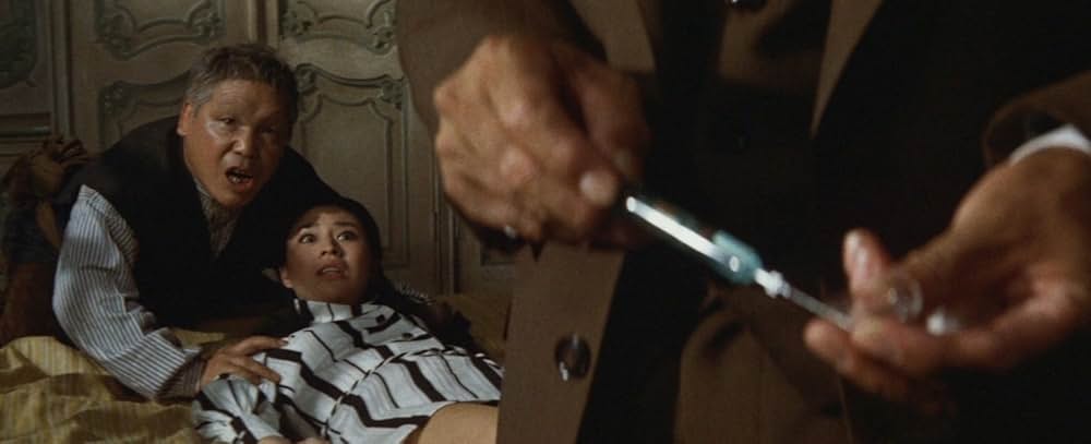 幽霊屋敷の恐怖 血を吸う人形の画像