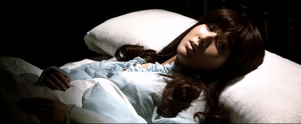 幽霊屋敷の恐怖 血を吸う人形の画像