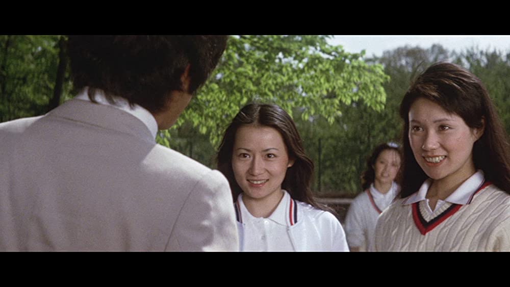 血を吸う薔薇の画像