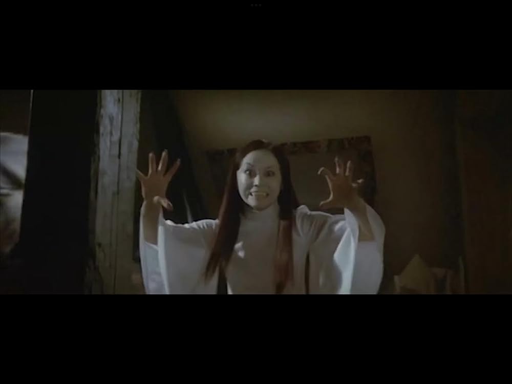 血を吸う薔薇の画像